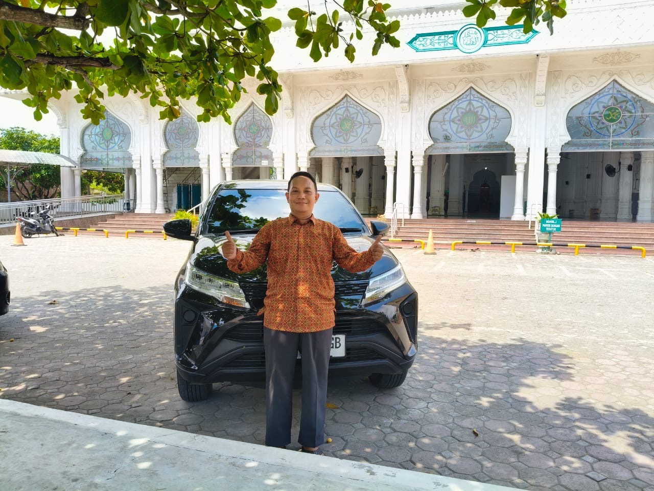 Win Fadili, Bir Ali Tour and Travel, Kisah Inspiratif, Umrah Aceh, Jamaah Haji, Sukses Dakwah, Travel Umrah Terpercaya, Kisah Sukses, Motivasi Hidup