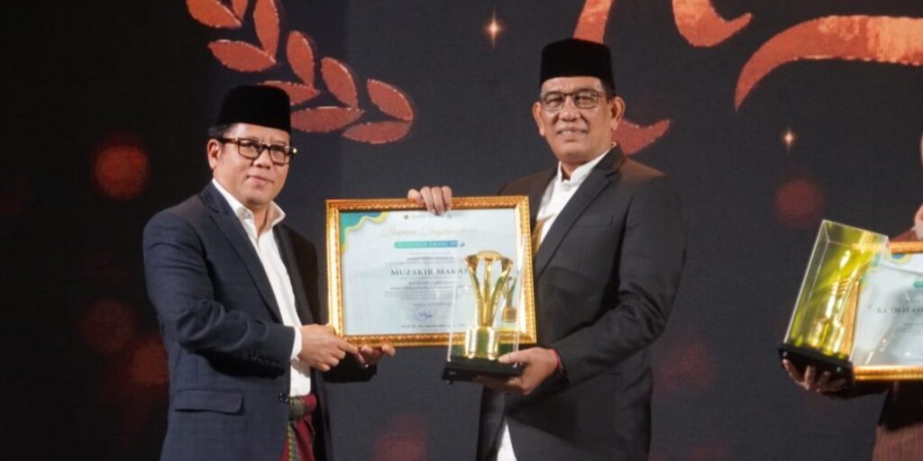 Gubernur Aceh, Pesantren Award 2025, Kemenag RI, Muzakir Manaf, Pemerintah Aceh, Pendidikan Dayah Aceh, Santri Aceh, Kepala Daerah Peduli Pesantren