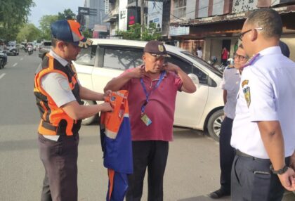 Kadis Perhubungan Banda Aceh, Syaifuddin Ambia, Penertiban Parkir, RSUDZA, Dishub Banda Aceh, Juru Parkir Banda Aceh, Ketertiban Kota, Banda Aceh Tertib