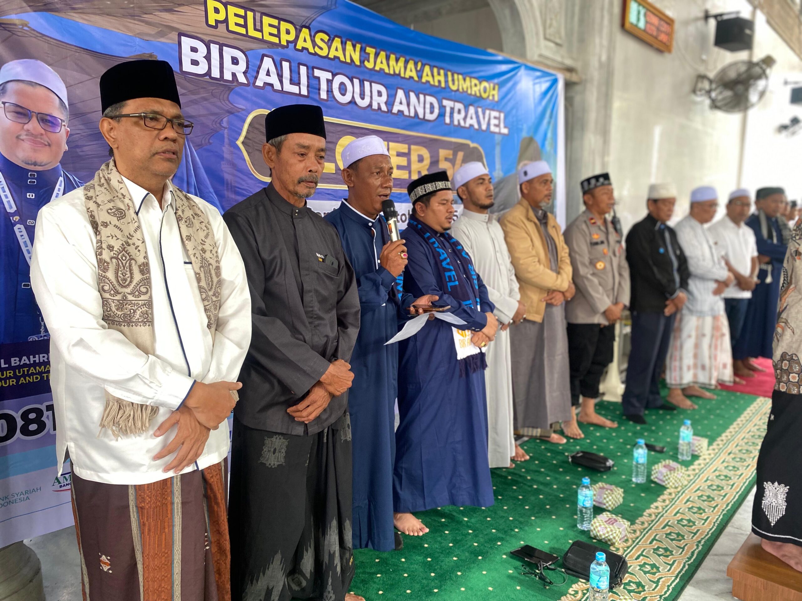 jamaah umrah Lhokseumawe, Dayah Abati, Waled Isa, Kloter 54, Bir Ali Tour, umrah 2025, ibadah umrah Aceh, Kemenag Lhokseumawe, berita Aceh, Pos Independent