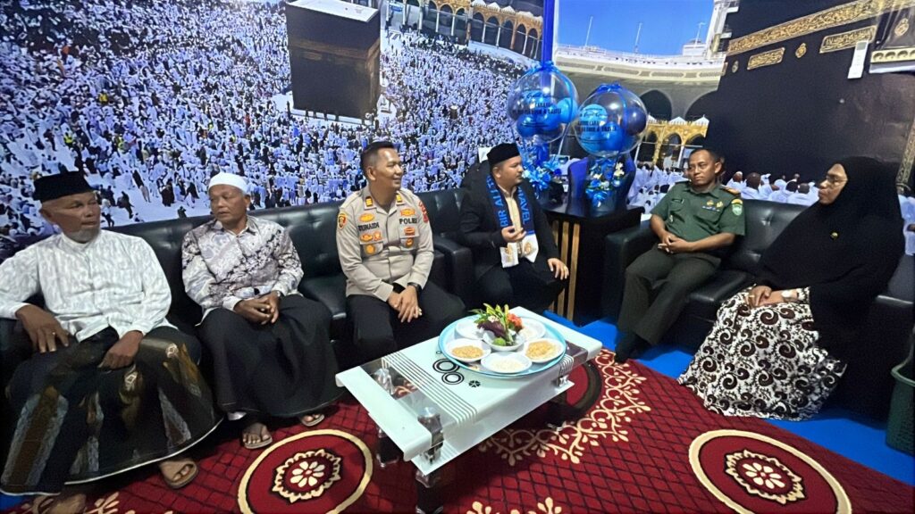 bir ali tour & travel, kantor beureunuen, pidie jaya, travel haji umrah aceh, biro perjalanan ibadah, launching bir ali, berita aceh, pos independent