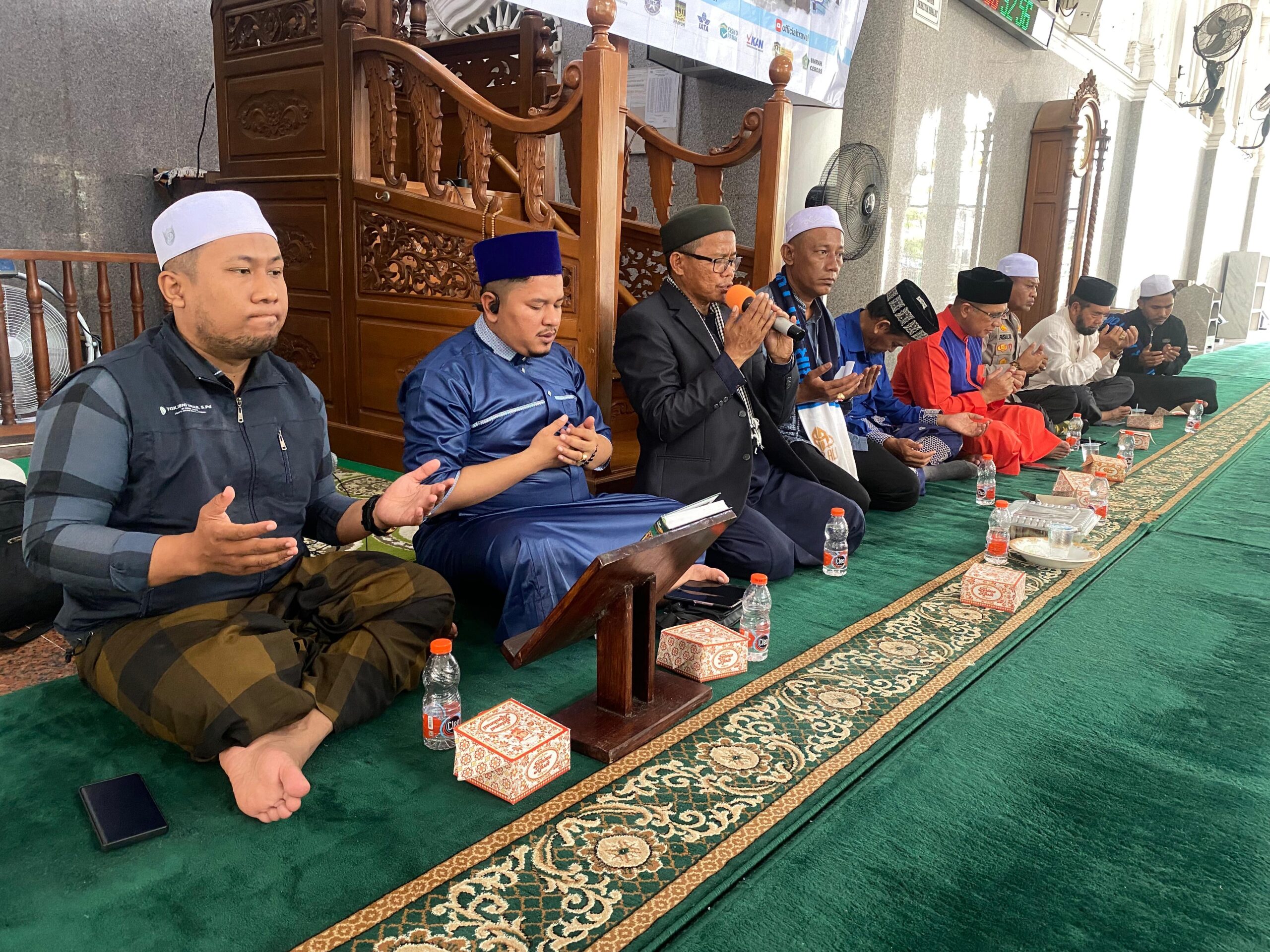 Bir Ali Tour and Travel, Jamaah Umrah, Kloter 57, Lhokseumawe, Kemenag, Peusijuek, Ibadah Umrah, Keberangkatan Umrah, Batik Air, Pos Independent News