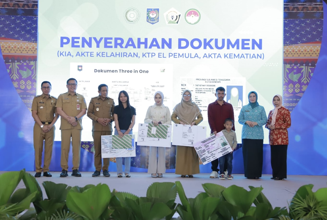 kemendagri, dukcapil, layanan adminduk digital, pkk sultra, dharma wanita, identitas kependudukan digital, IKD, rakor dukcapil, farid kemendagri, hugua sultra