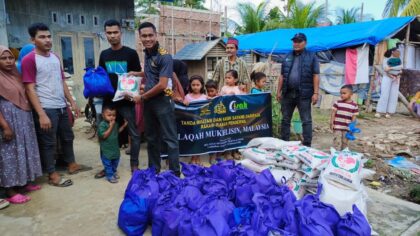 Penyaluran bantuan korban banjir Aceh Utara pada kegiatan Haul Sultan Al-Malik Ash-Shalih ke-751 oleh CISAH dan relawan Ramadhan 2026
