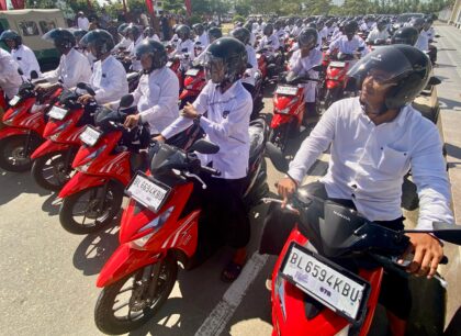 Penyerahan sepeda motor untuk imum gampong di Aceh Utara