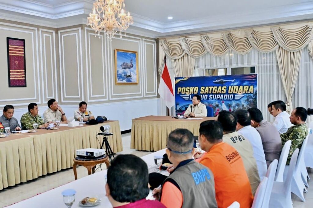 Presiden Prabowo memimpin rapat penanganan karhutla di Kalimantan Barat