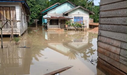 Rumah warga terendam banjir di Gampong Meunasah Krueng Lhoksukon Aceh Utara