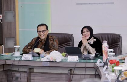 Illiza Sa’aduddin Djamal dan Nezar Patria membahas ekosistem digital Banda Aceh