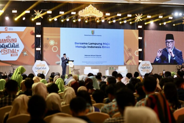 Gubernur Lampung Rahmat Mirzani Djausal membuka Lampung Financial Festival 2026 di Bandar Lampung.